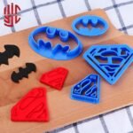 Plastic Superman & Batman Cutter Set - Image 2